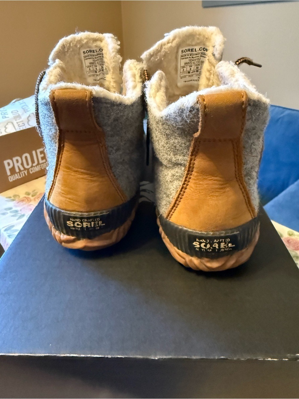 Sorel Women’s Out N About Plus Boot Gray & Brown - Picture 5 of 7